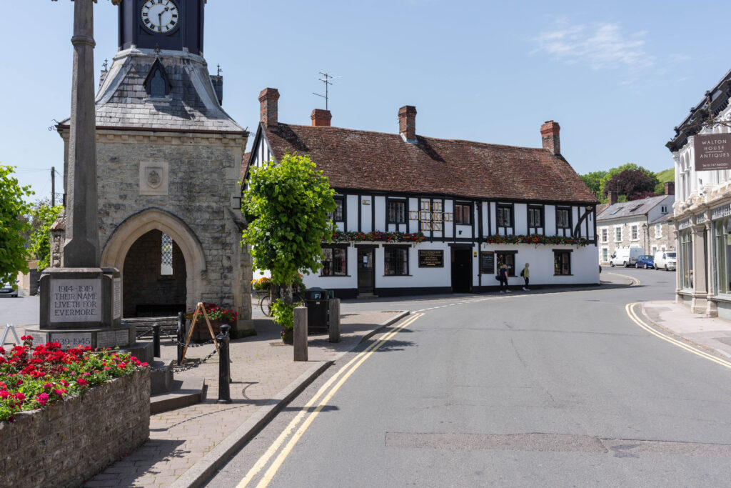 how-to-become-a-pub-landlord-hall-woodhouse-business-partnerships